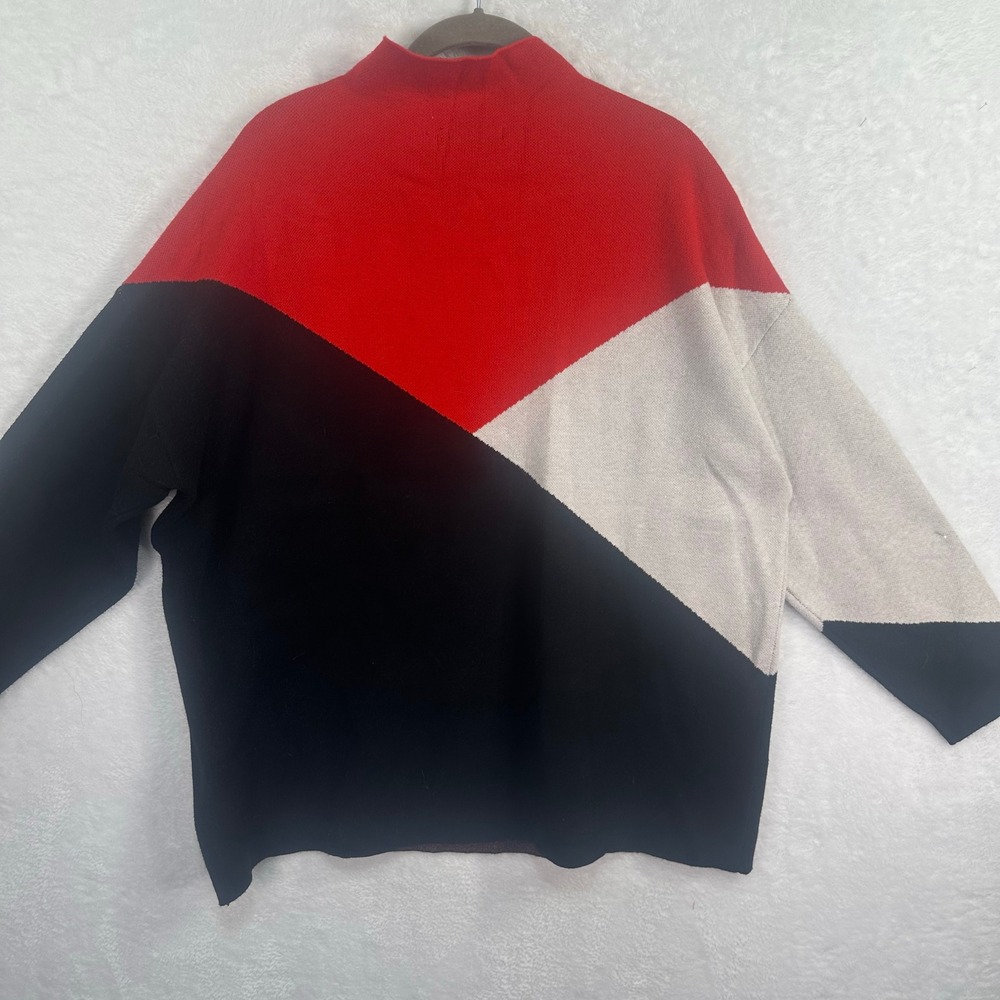 Tahari Sweater Womens 1X Red Black White Colorblock Mock Neck Knit Pullover - Picture 8 of 9